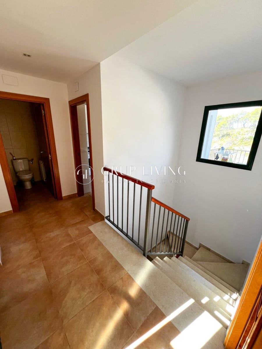 3 soveværelse Rækkehus til leje i Olivella med swimmingpool garage - € 1.800 (Ref: 10109794)