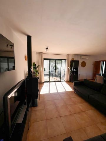 3 sovrum Radhus att hyra i Olivella med pool garage - 1 800 € (Ref: 10109794)