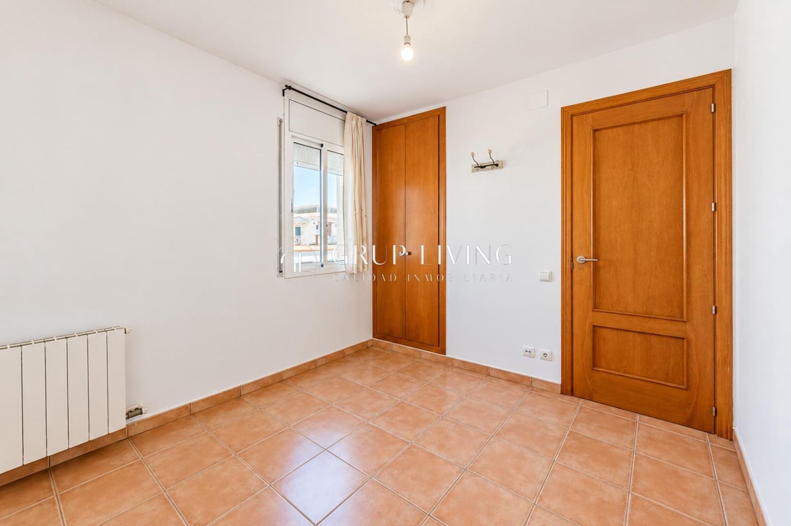 4 bedroom Semi-detached Villa for sale in Sant Pere de Ribes with garage - € 600,000 (Ref: 10120016)