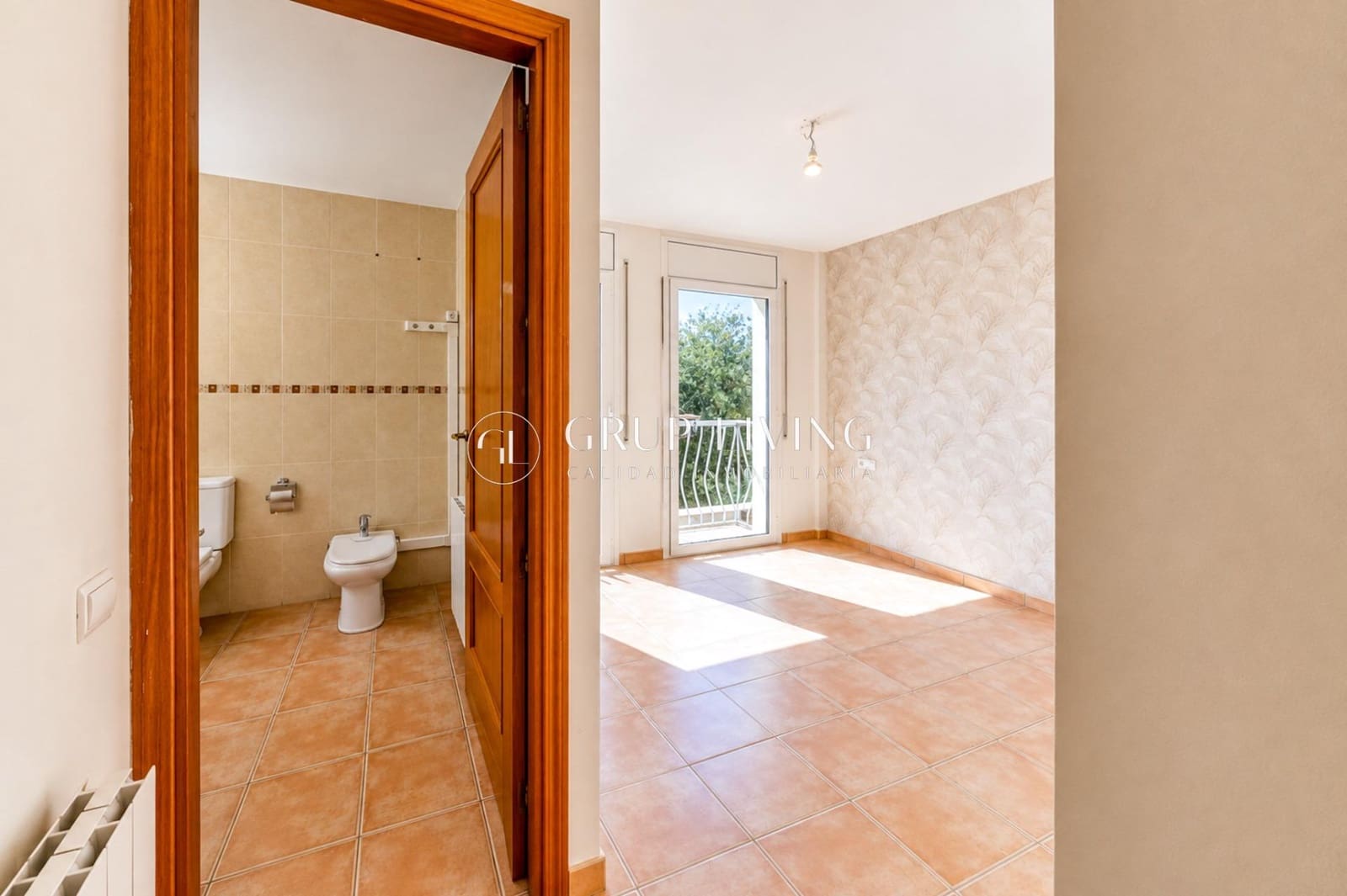4 bedroom Semi-detached Villa for sale in Sant Pere de Ribes with garage - € 600,000 (Ref: 10120016)