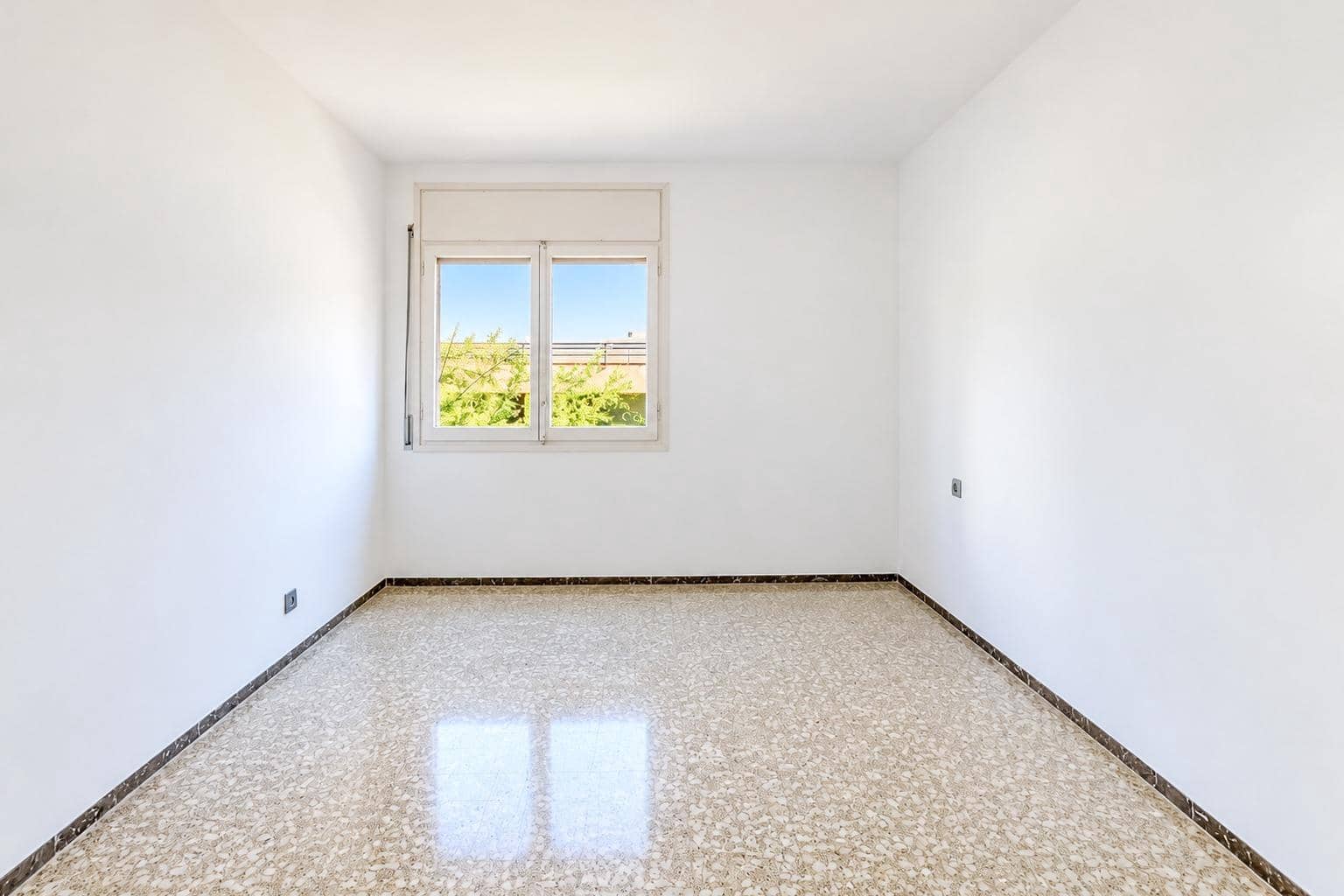 3 bedroom Flat for sale in Sitges - € 340,000 (Ref: 10129688)