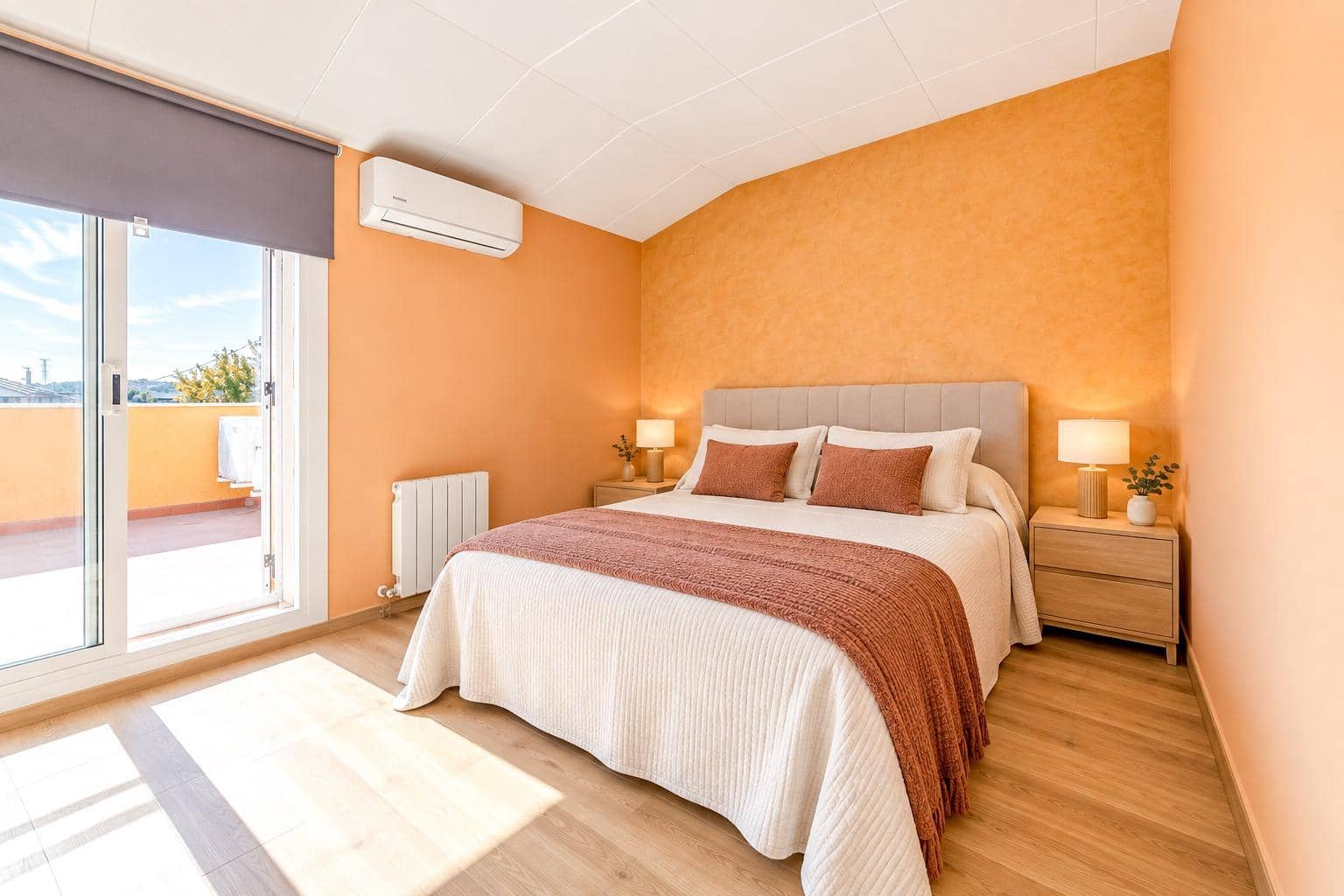 5 quarto Moradia para venda em Canyelles com piscina garagem - 440 000 € (Ref: 10129689)