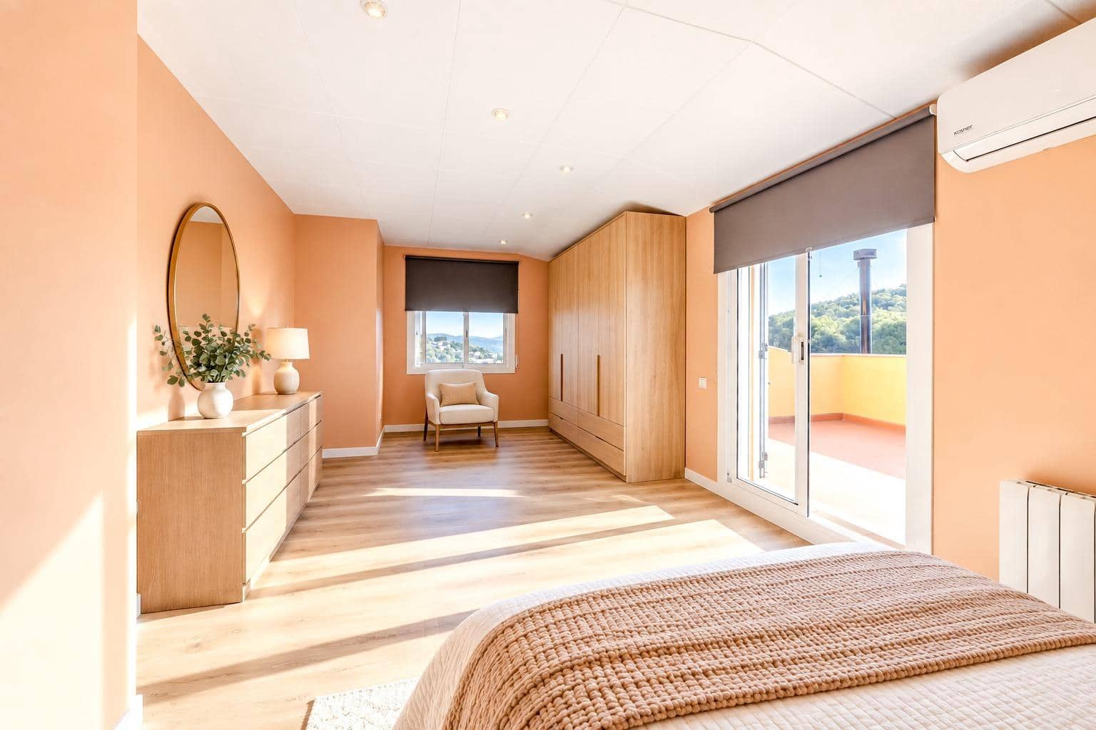 5 quarto Moradia para venda em Canyelles com piscina garagem - 440 000 € (Ref: 10129689)