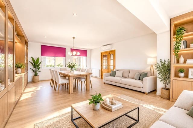 5 quarto Moradia para venda em Canyelles com piscina garagem - 440 000 € (Ref: 10129689)