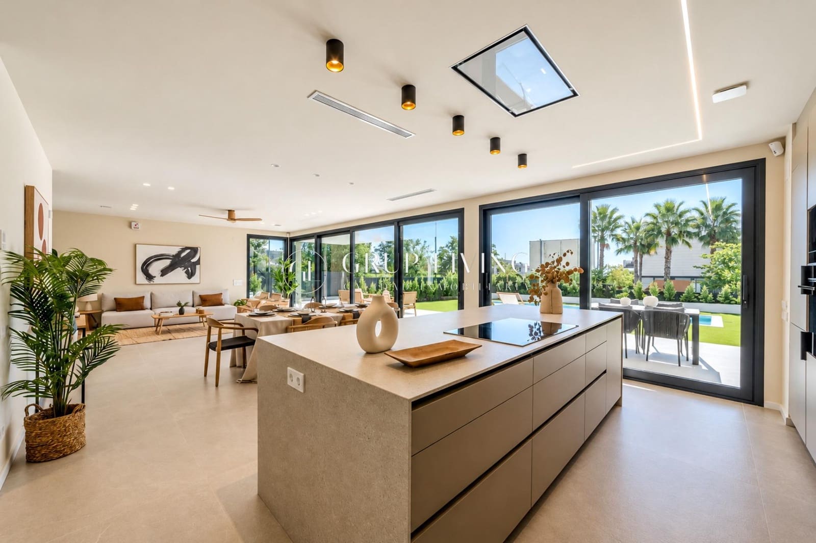 5 quarto Moradia para venda em Sitges com piscina garagem - 2 709 000 € (Ref: 10159828)
