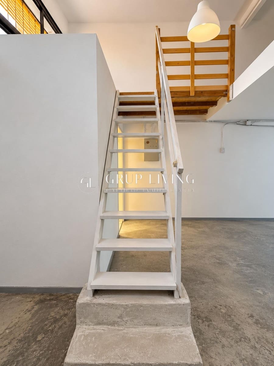 Commercial for rent in Sitges - € 700 (Ref: 10161601)