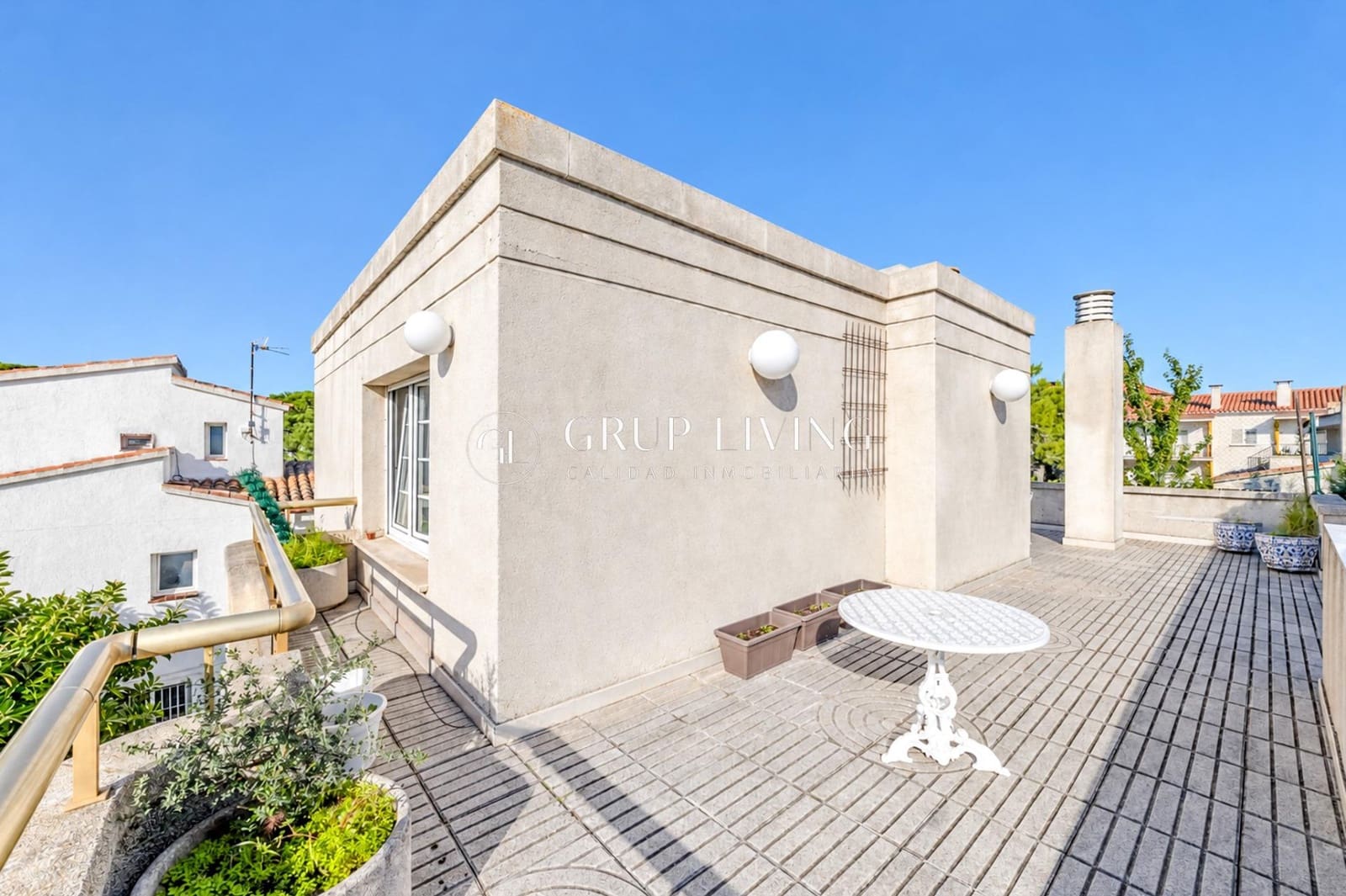 5 sypialnia Mieszkanie na sprzedaż w Sitges z basenem garażem - 1 250 000 € (Ref: 10165167)