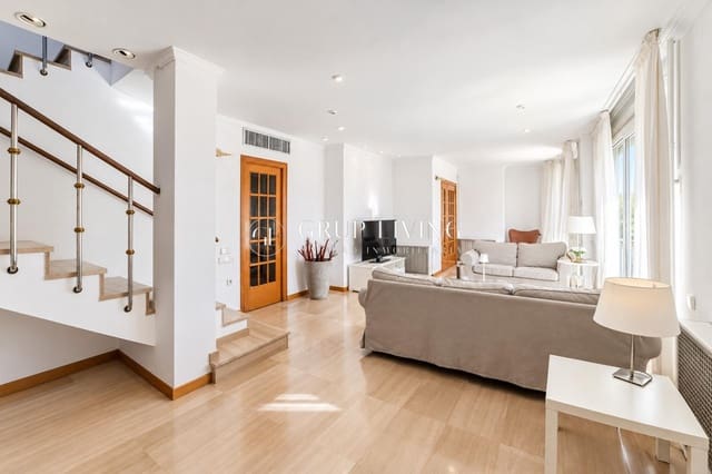 5 sypialnia Mieszkanie na sprzedaż w Sitges z basenem garażem - 1 250 000 € (Ref: 10165167)