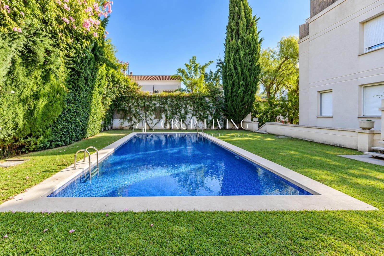 5 sypialnia Mieszkanie na sprzedaż w Sitges z basenem garażem - 1 250 000 € (Ref: 10165167)