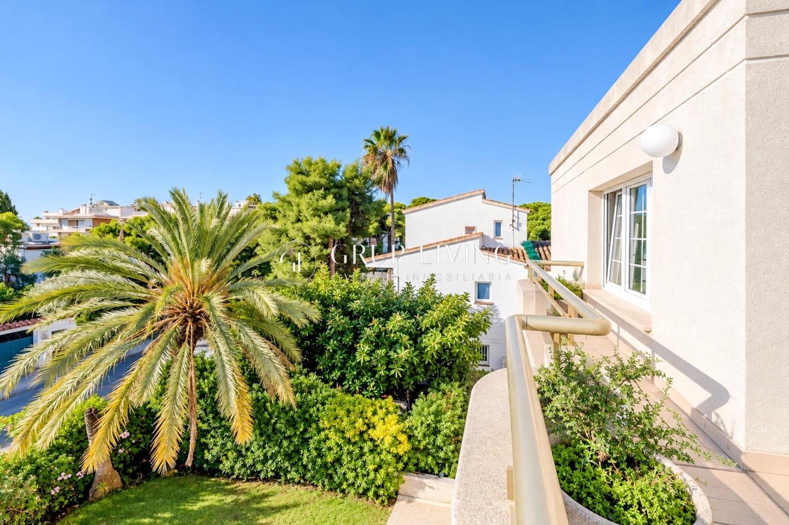5 sypialnia Mieszkanie na sprzedaż w Sitges z basenem garażem - 1 250 000 € (Ref: 10165167)