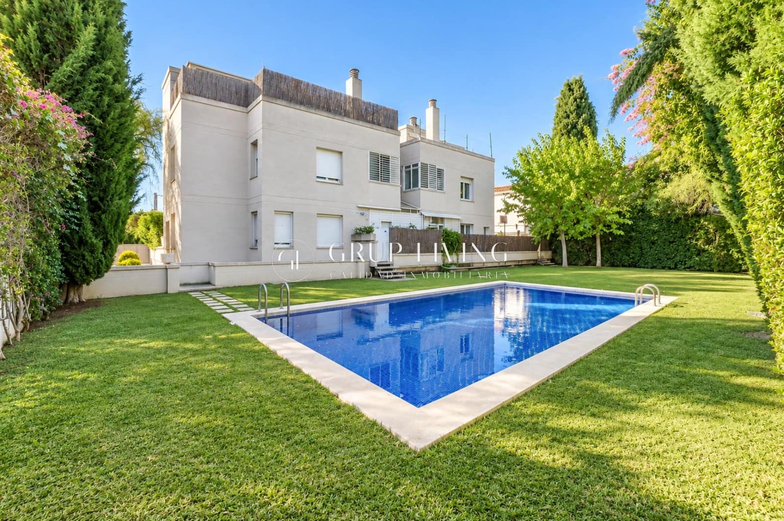 5 sypialnia Mieszkanie na sprzedaż w Sitges z basenem garażem - 1 250 000 € (Ref: 10165167)