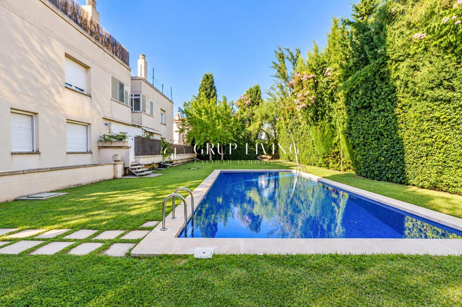 5 sypialnia Mieszkanie na sprzedaż w Sitges z basenem garażem - 1 250 000 € (Ref: 10165167)