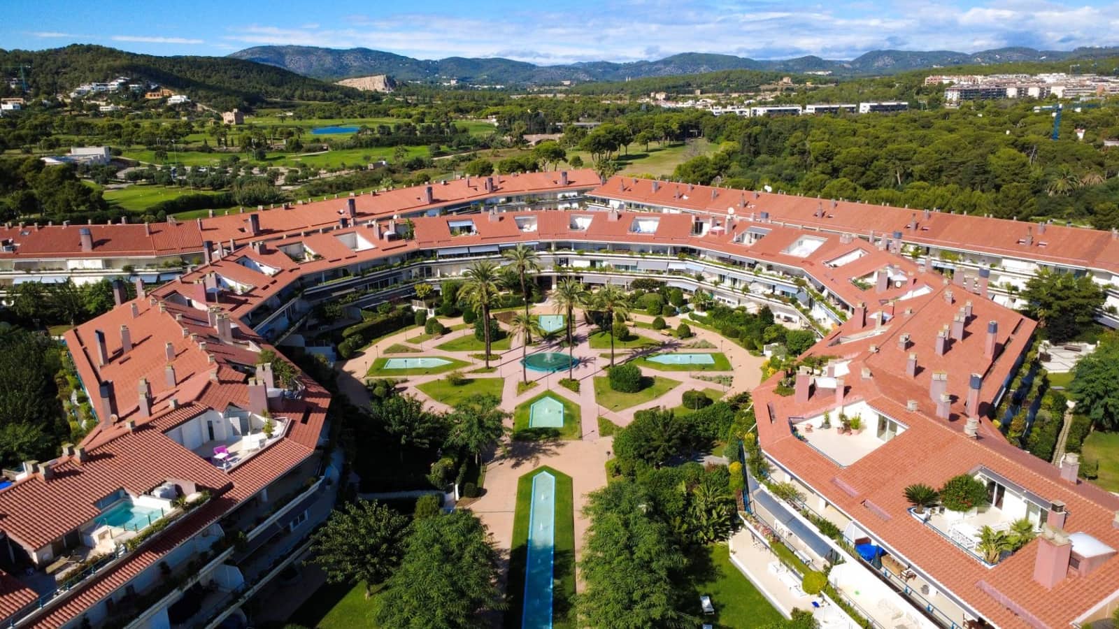 3 soverom Leilighet til salgs i Sitges med svømmebasseng garasje - € 1 840 000 (Ref: 10174077)