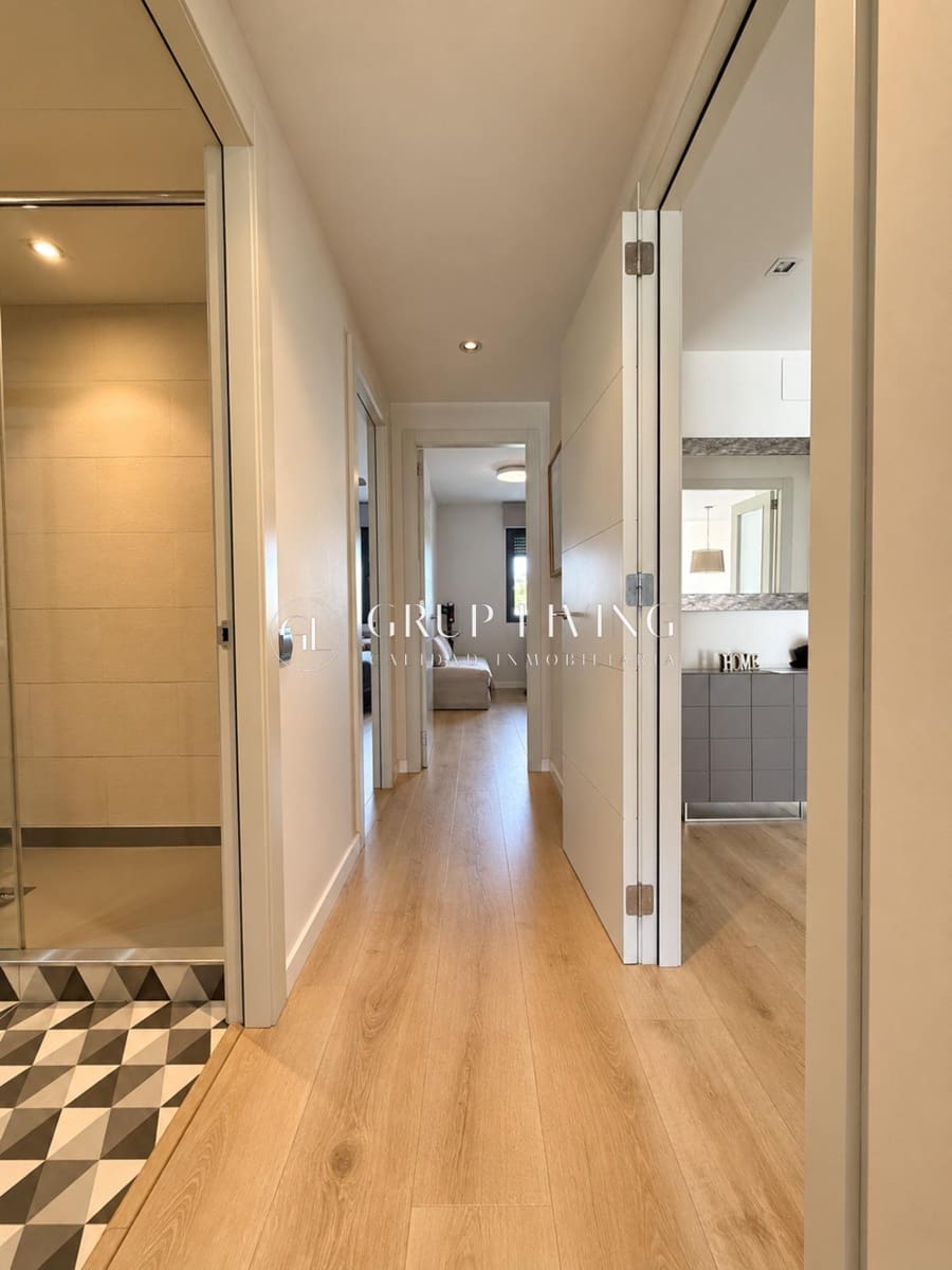 3 bedroom Flat for sale in Sitges with pool garage - € 780,000 (Ref: 10183033)