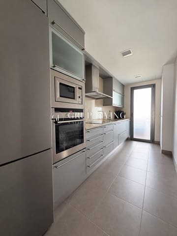 3 bedroom Flat for sale in Sitges with pool garage - € 780,000 (Ref: 10183033)