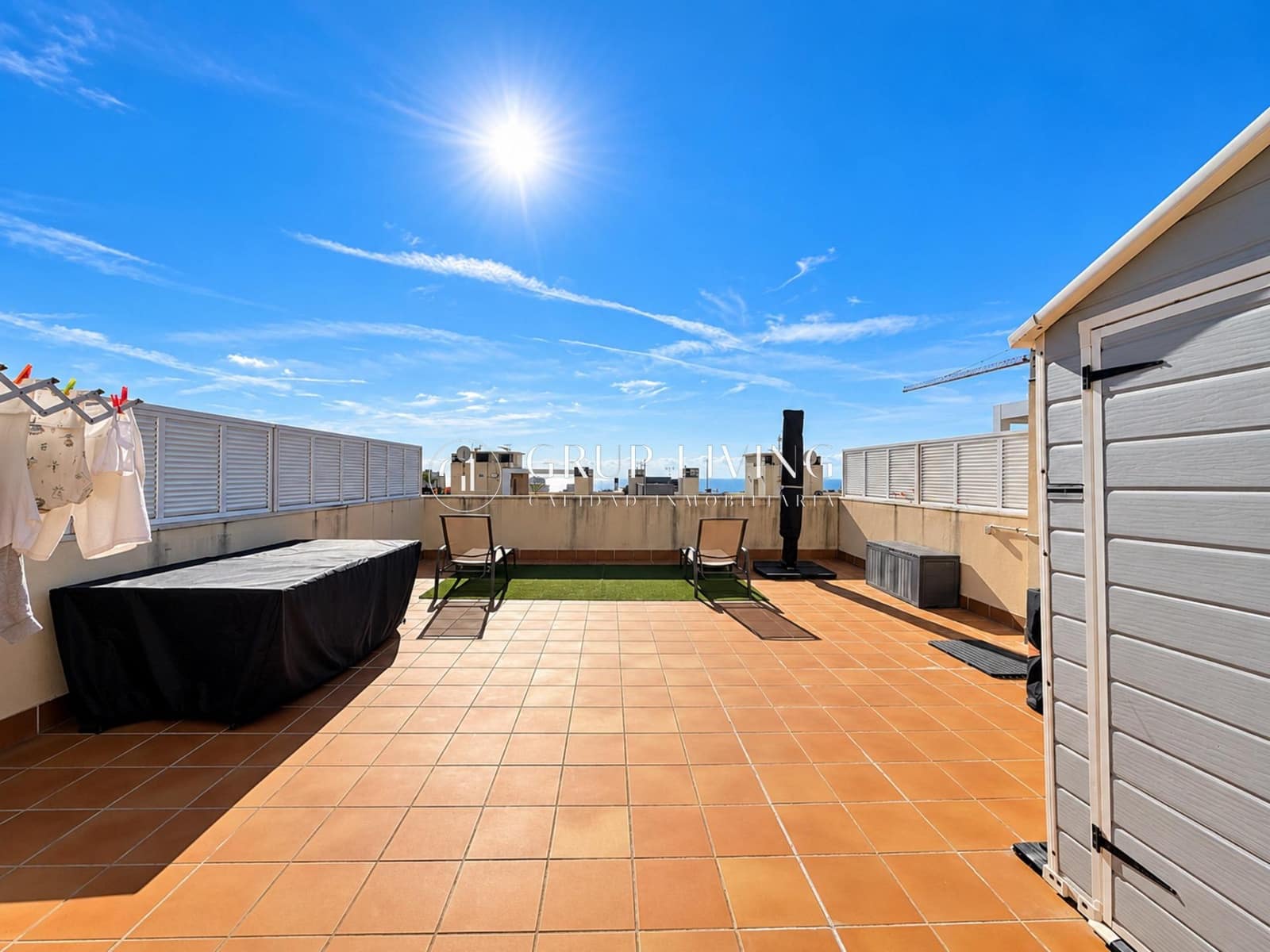 3 bedroom Flat for sale in Sitges with pool garage - € 780,000 (Ref: 10183033)