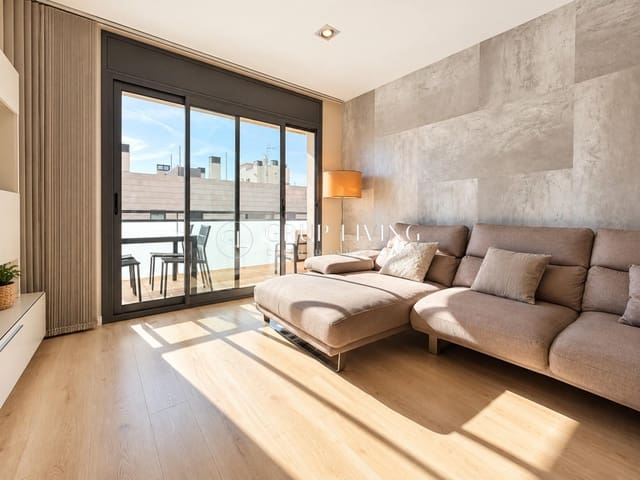 3 bedroom Flat for sale in Sitges with pool garage - € 780,000 (Ref: 10183033)