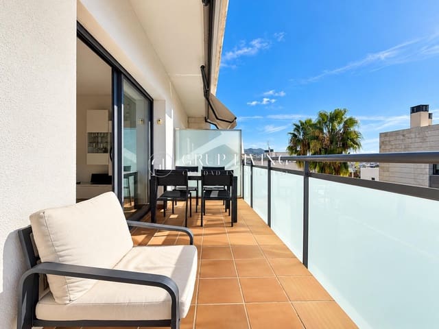 3 bedroom Flat for sale in Sitges with pool garage - € 780,000 (Ref: 10183033)