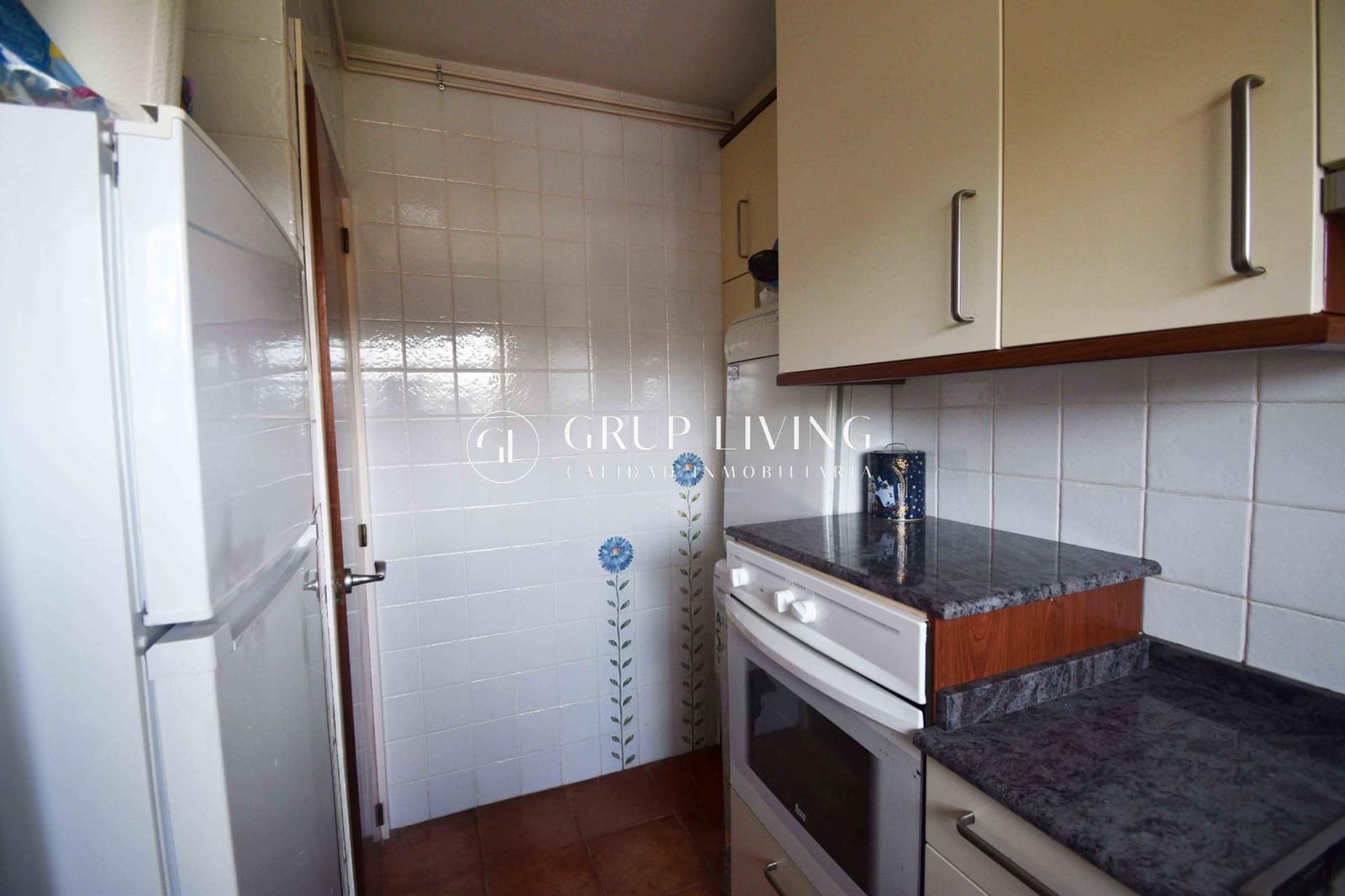 3 bedroom Flat for rent in Sitges with pool - € 1,304 (Ref: 2156242)