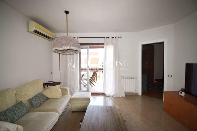 3 bedroom Flat for rent in Sitges with pool - € 1,304 (Ref: 2156242)