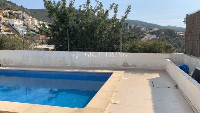 5 bedroom Villa for sale in Sitges - € 899,000 (Ref: 2171489)