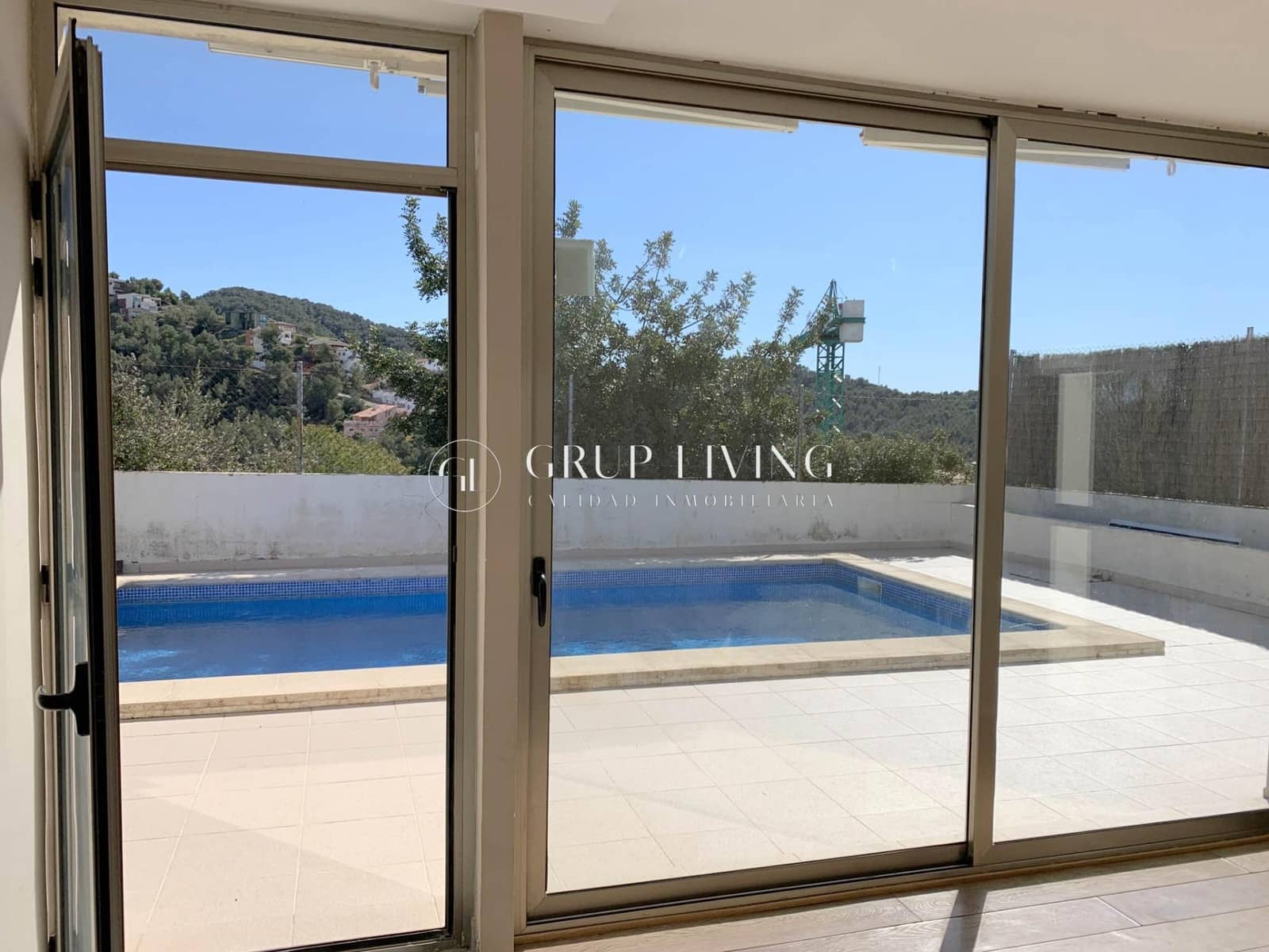 5 bedroom Villa for sale in Sitges with pool - € 899,000 (Ref: 2171489)