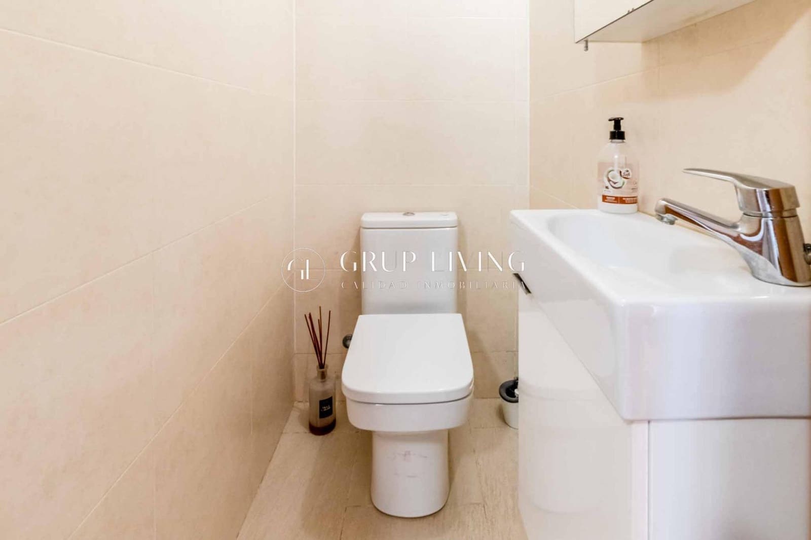 5 bedroom Villa for sale in Sitges with pool - € 899,000 (Ref: 2171489)