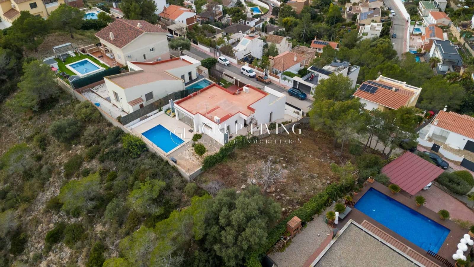 5 bedroom Villa for sale in Sitges with pool - € 899,000 (Ref: 2171489)