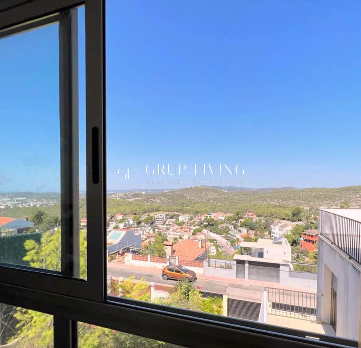 Villa/Maison de 5 chambres à louer à Sitges avec piscine garage - 3 500 € (Ref: 2171490)