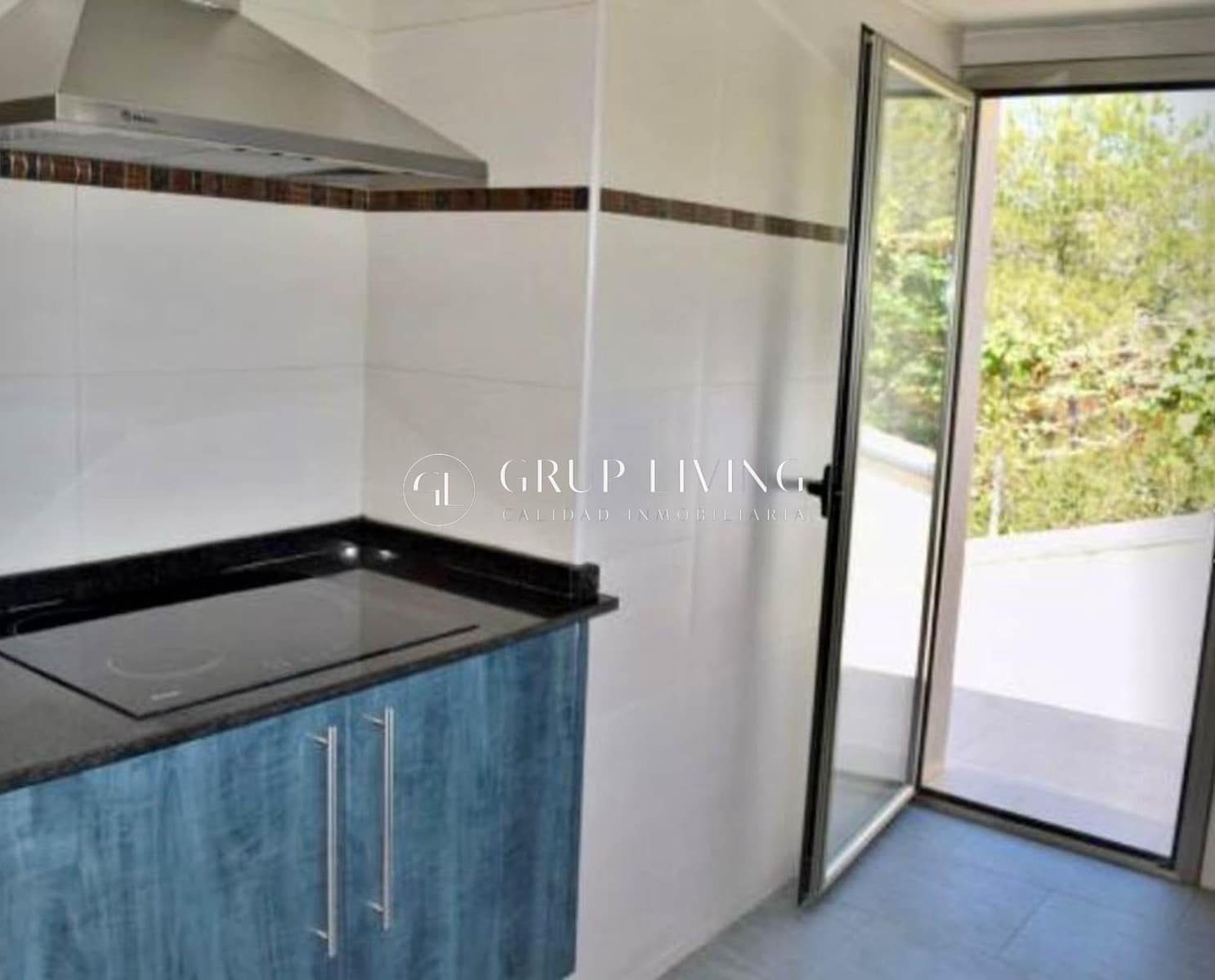 Villa/Maison de 5 chambres à louer à Sitges avec piscine garage - 3 500 € (Ref: 2171490)