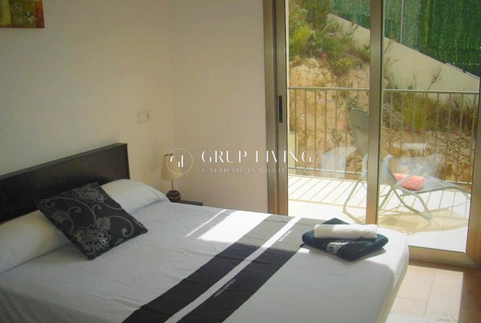 Villa/Maison de 5 chambres à louer à Sitges avec piscine garage - 3 500 € (Ref: 2171490)