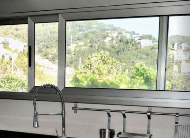 5 soverom Villa til leie i Sitges med svømmebasseng garasje - € 3 500 (Ref: 2171490)