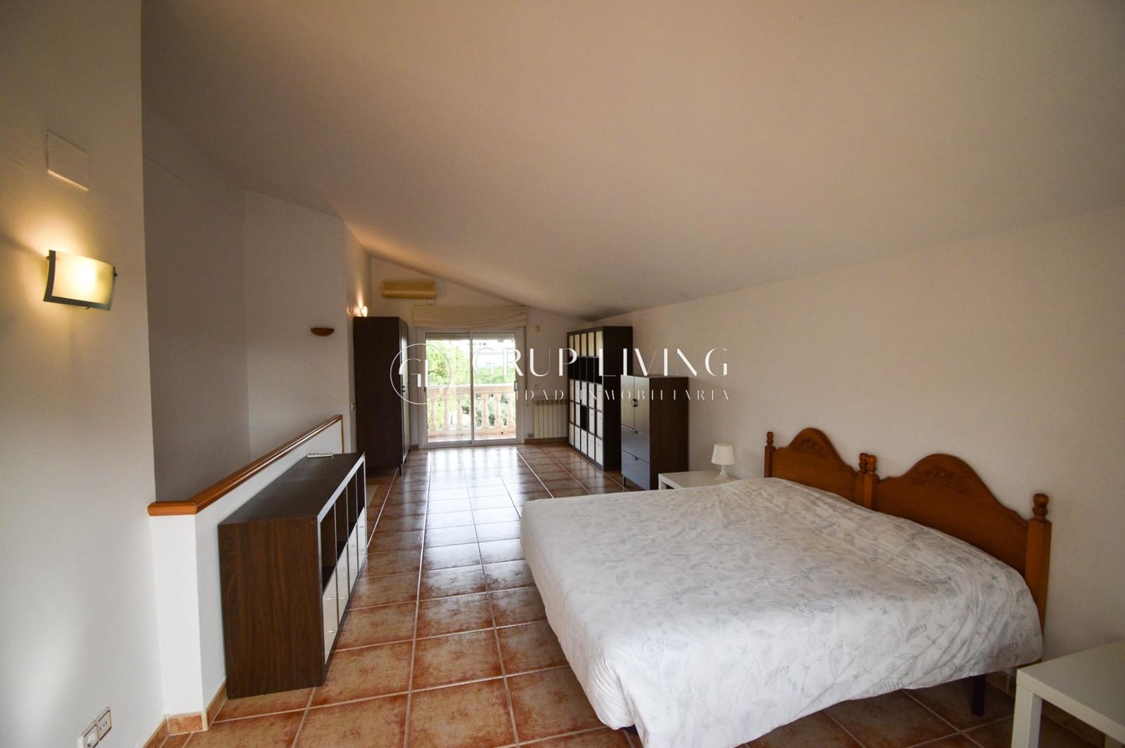 Casa de 5 habitaciones en Sitges en alquiler con piscina garaje - 3.300 € (Ref: 2199322)