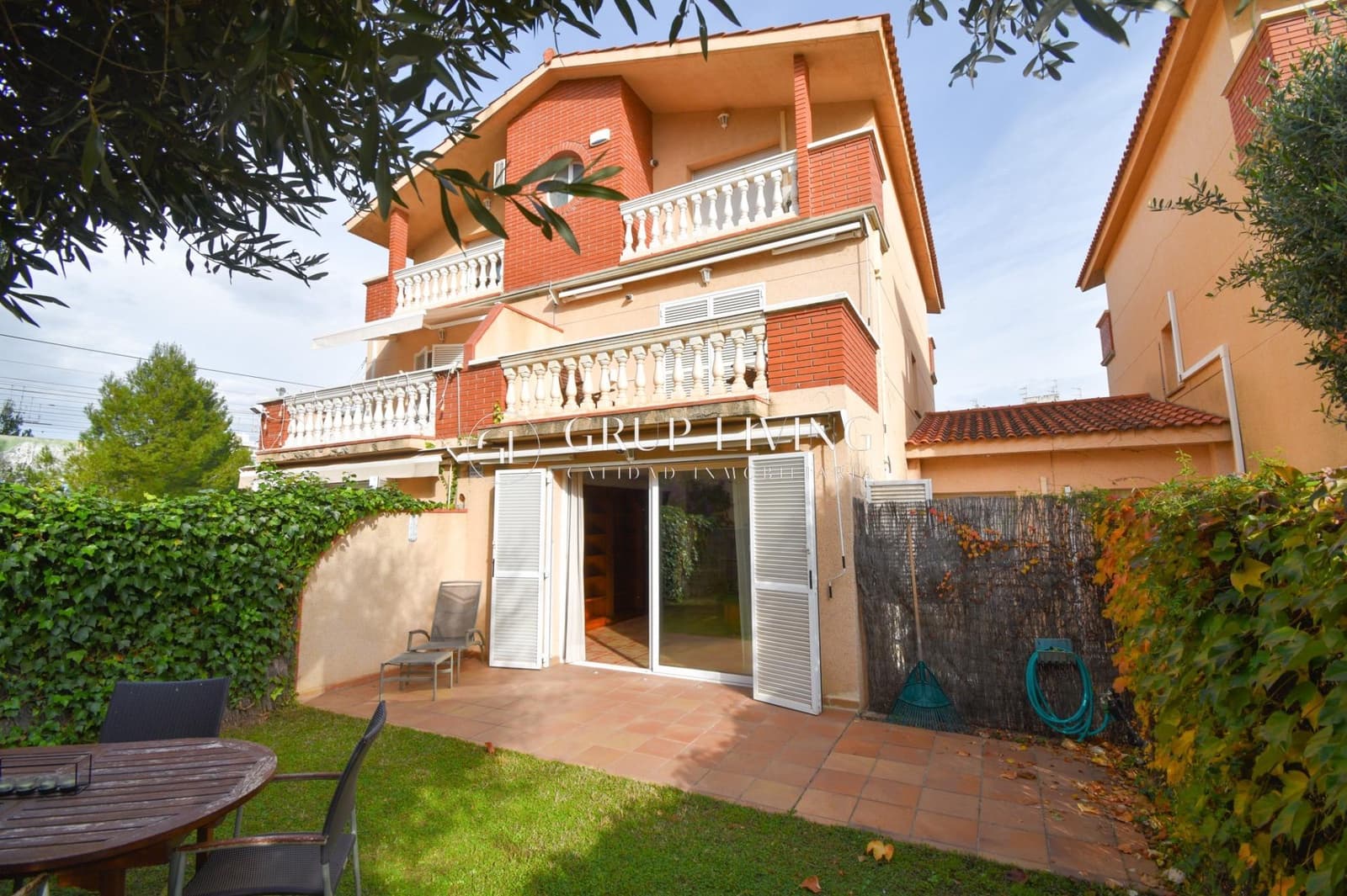 Casa de 5 habitaciones en Sitges en alquiler con piscina garaje - 3.300 € (Ref: 2199322)