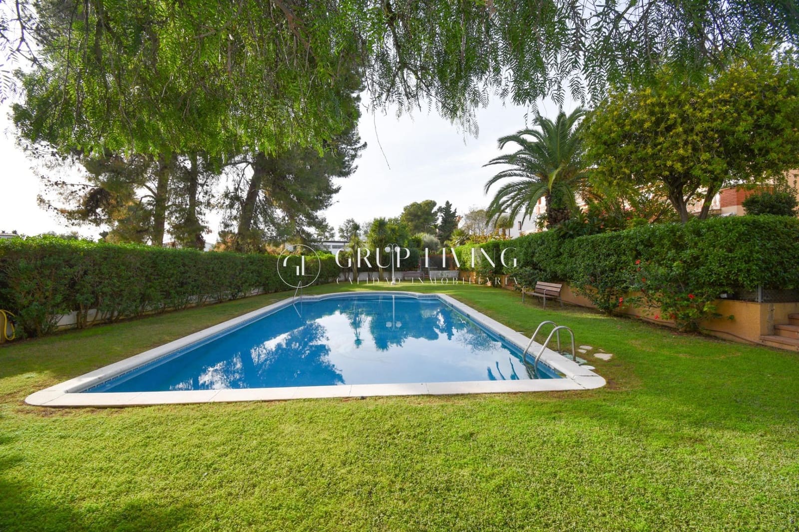 Casa de 5 habitaciones en Sitges en alquiler con piscina garaje - 3.300 € (Ref: 2199322)