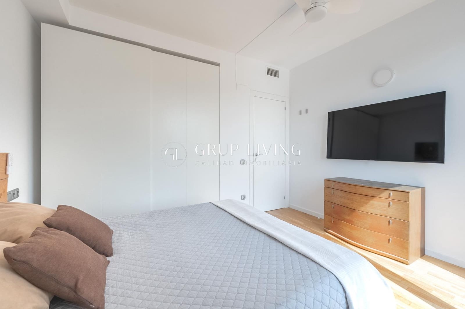3 soverom Leilighet til salgs i Sant Pere de Ribes med svømmebasseng garasje - € 640 000 (Ref: 2353500)