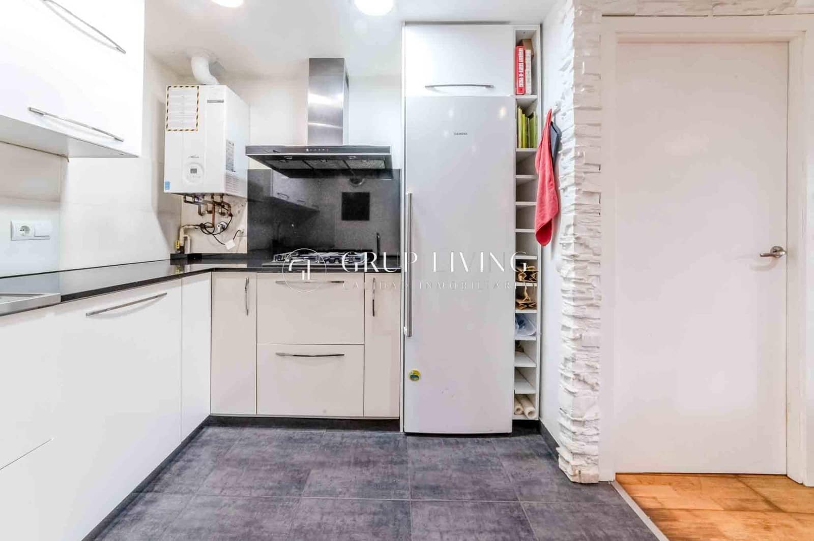 3 soveværelse Lejlighed til salg i Sitges med swimmingpool garage - € 645.000 (Ref: 2628952)