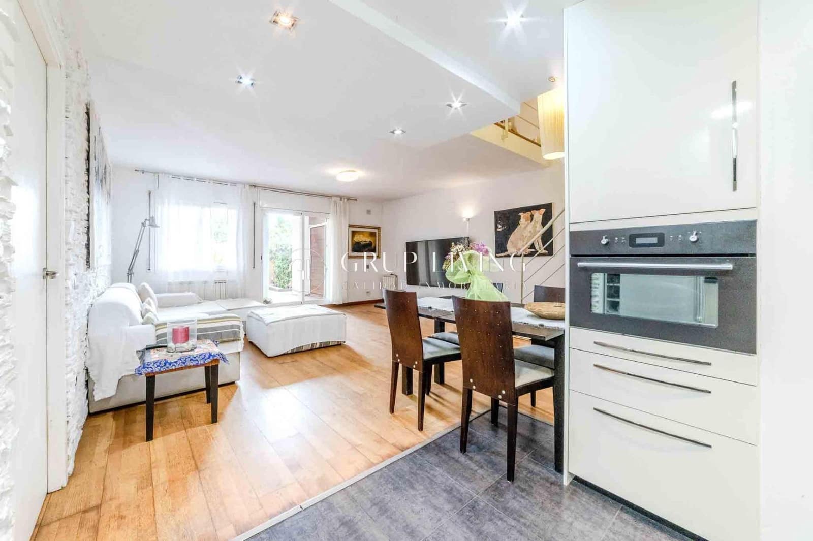 3 soveværelse Lejlighed til salg i Sitges med swimmingpool garage - € 645.000 (Ref: 2628952)