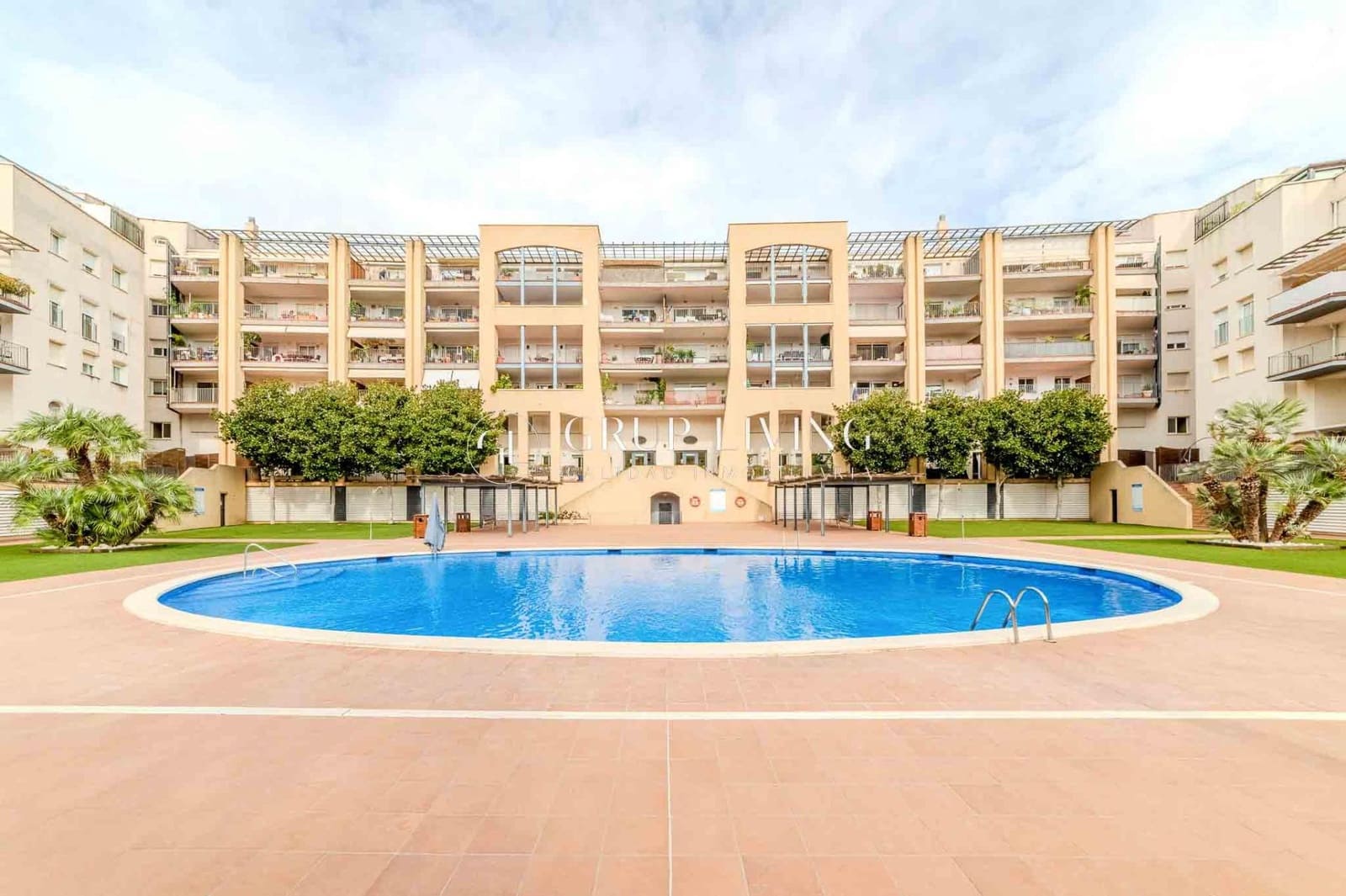 3 soveværelse Lejlighed til salg i Sitges med swimmingpool garage - € 645.000 (Ref: 2628952)