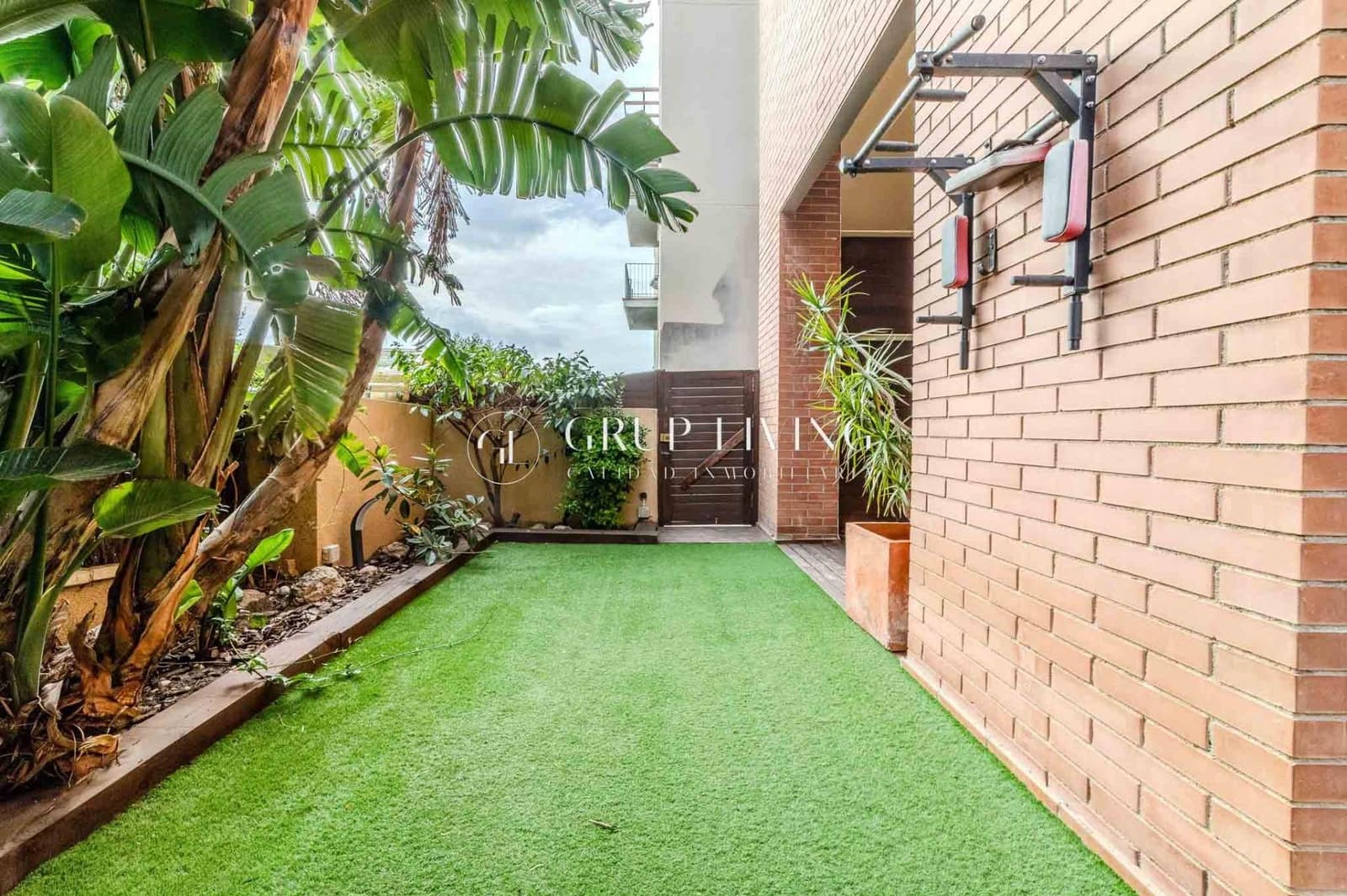 3 soveværelse Lejlighed til salg i Sitges med swimmingpool garage - € 645.000 (Ref: 2628952)