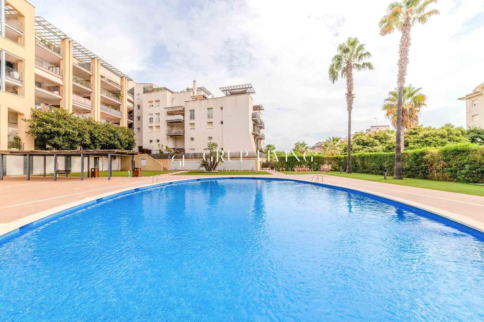 3 soveværelse Lejlighed til salg i Sitges med swimmingpool garage - € 645.000 (Ref: 2628952)