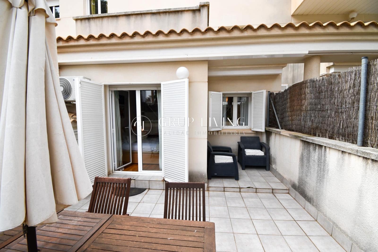 4 sovrum Lägenhet till salu i Sitges med pool garage - 625 000 € (Ref: 2678927)