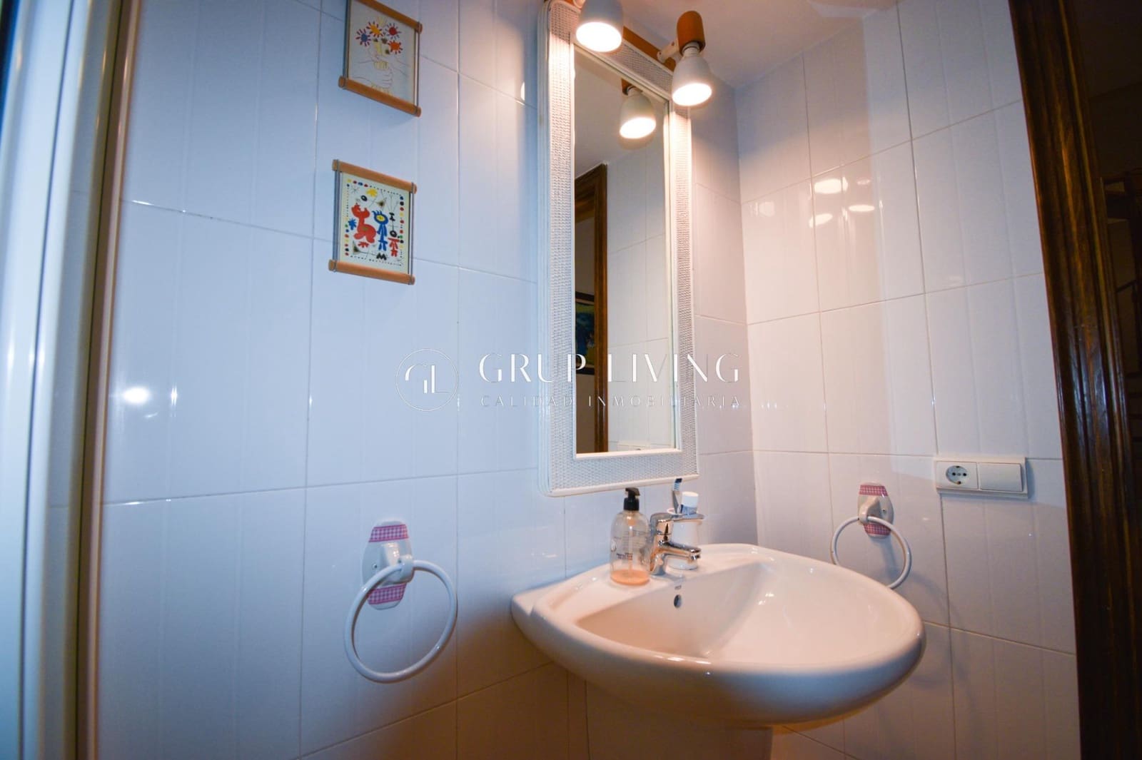 4 sovrum Lägenhet till salu i Sitges med pool garage - 625 000 € (Ref: 2678927)