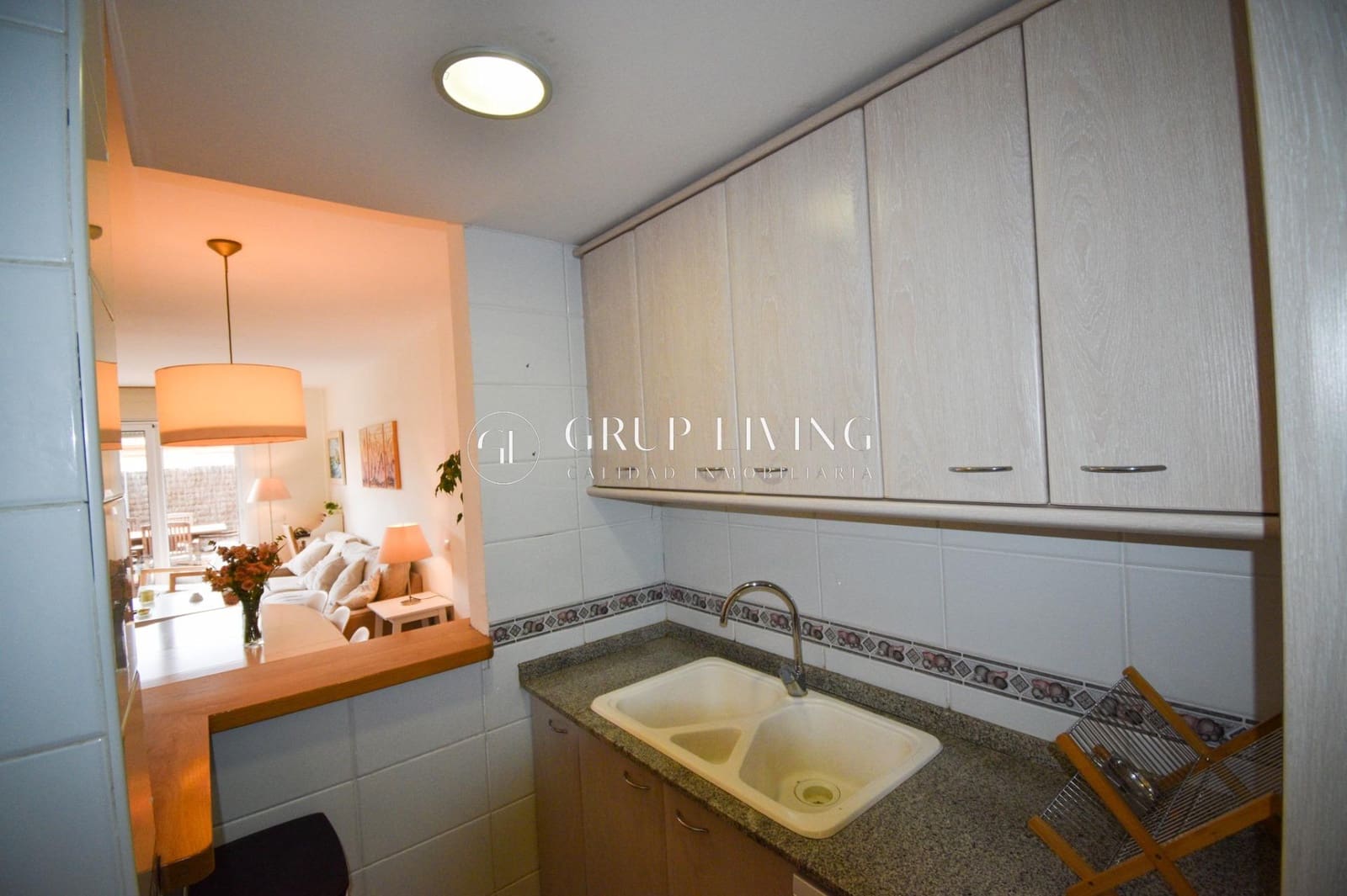 Piso de 4 habitaciones en Sitges en venta con piscina garaje - 550.000 € (Ref: 2678927)