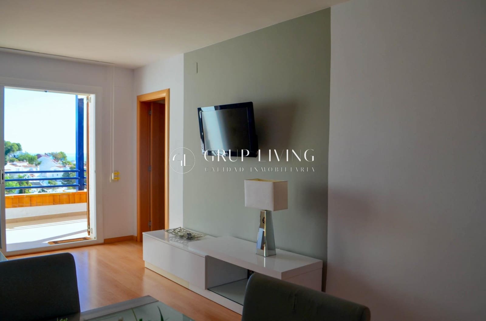 3 bedroom Flat for rent in Sitges with pool - € 1,588 (Ref: 3232459)