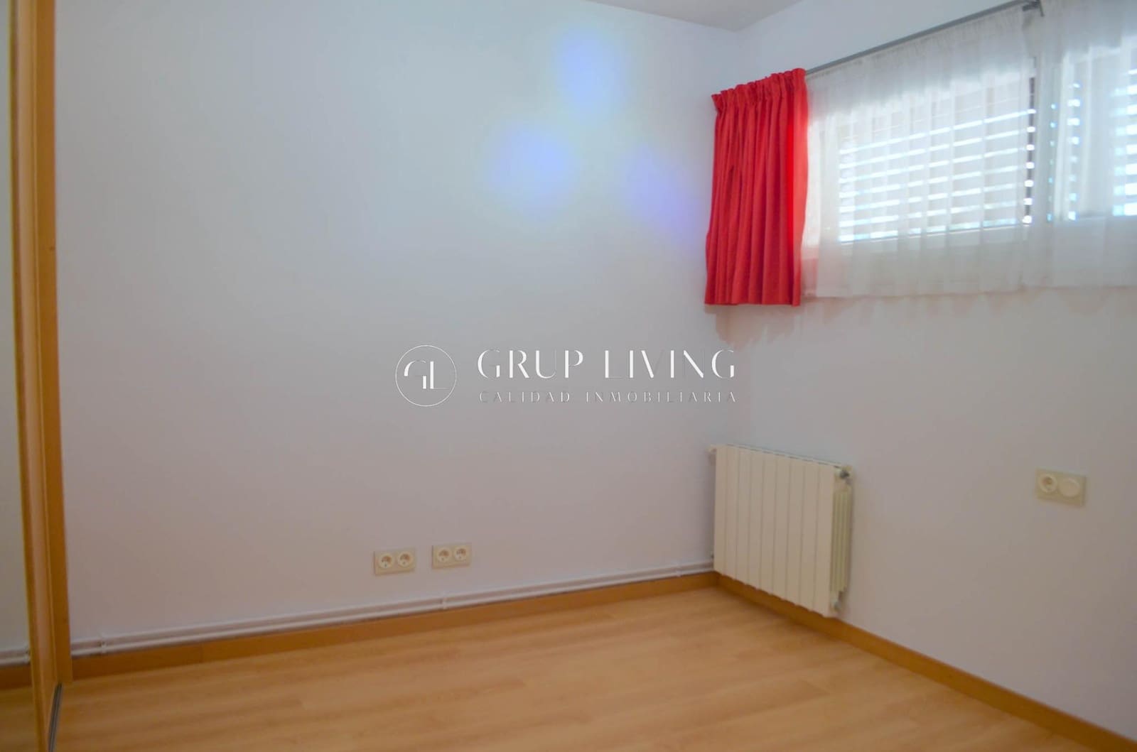 3 bedroom Flat for rent in Sitges with pool - € 1,588 (Ref: 3232459)