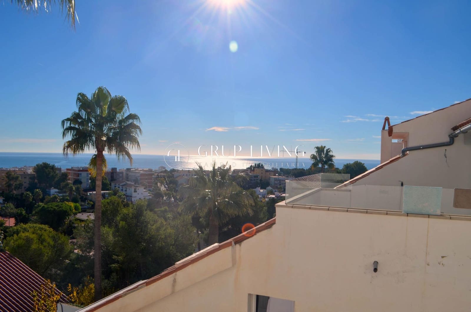 3 bedroom Flat for rent in Sitges with pool - € 1,588 (Ref: 3232459)