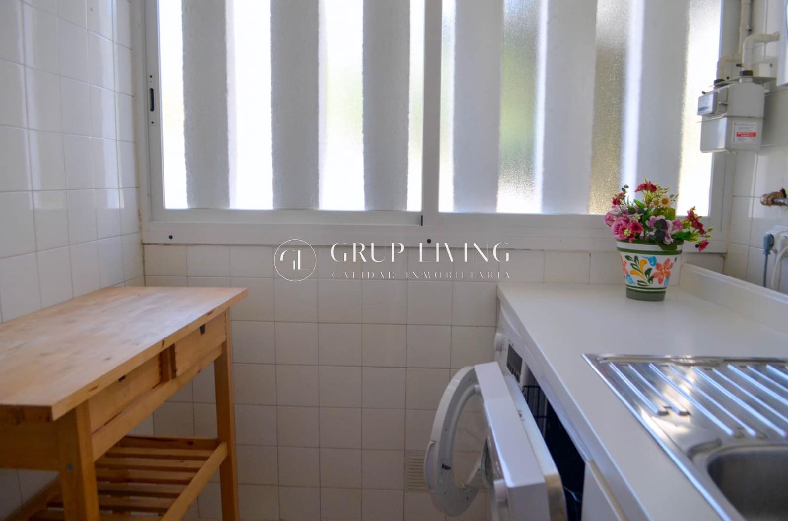 3 bedroom Flat for rent in Sitges with pool - € 1,588 (Ref: 3232459)