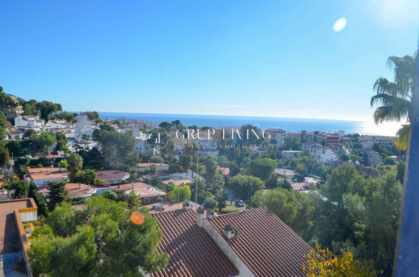 3 bedroom Flat for rent in Sitges with pool - € 1,588 (Ref: 3232459)