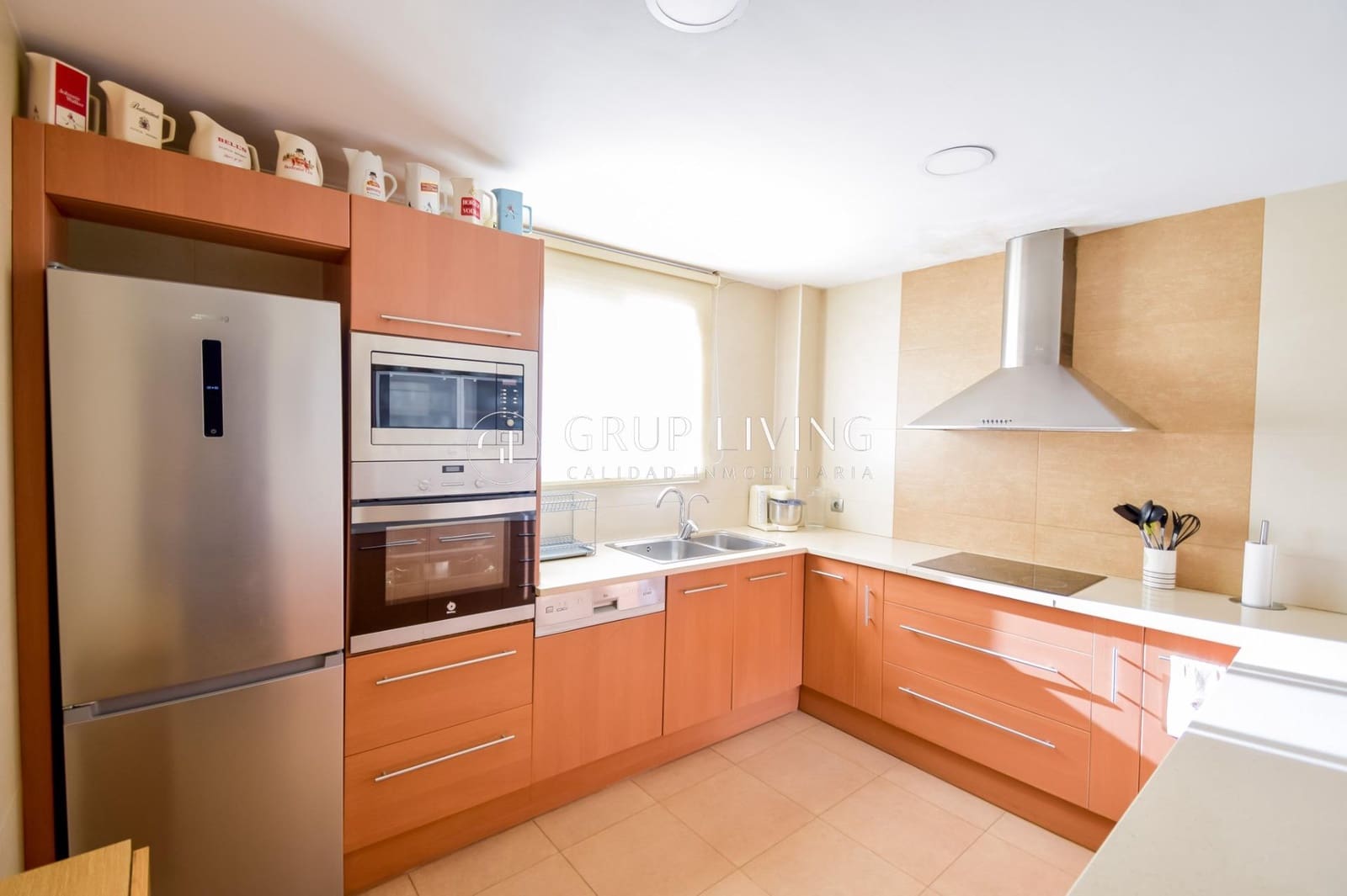 4 bedroom Flat for sale in Sitges - € 570,000 (Ref: 3419317)